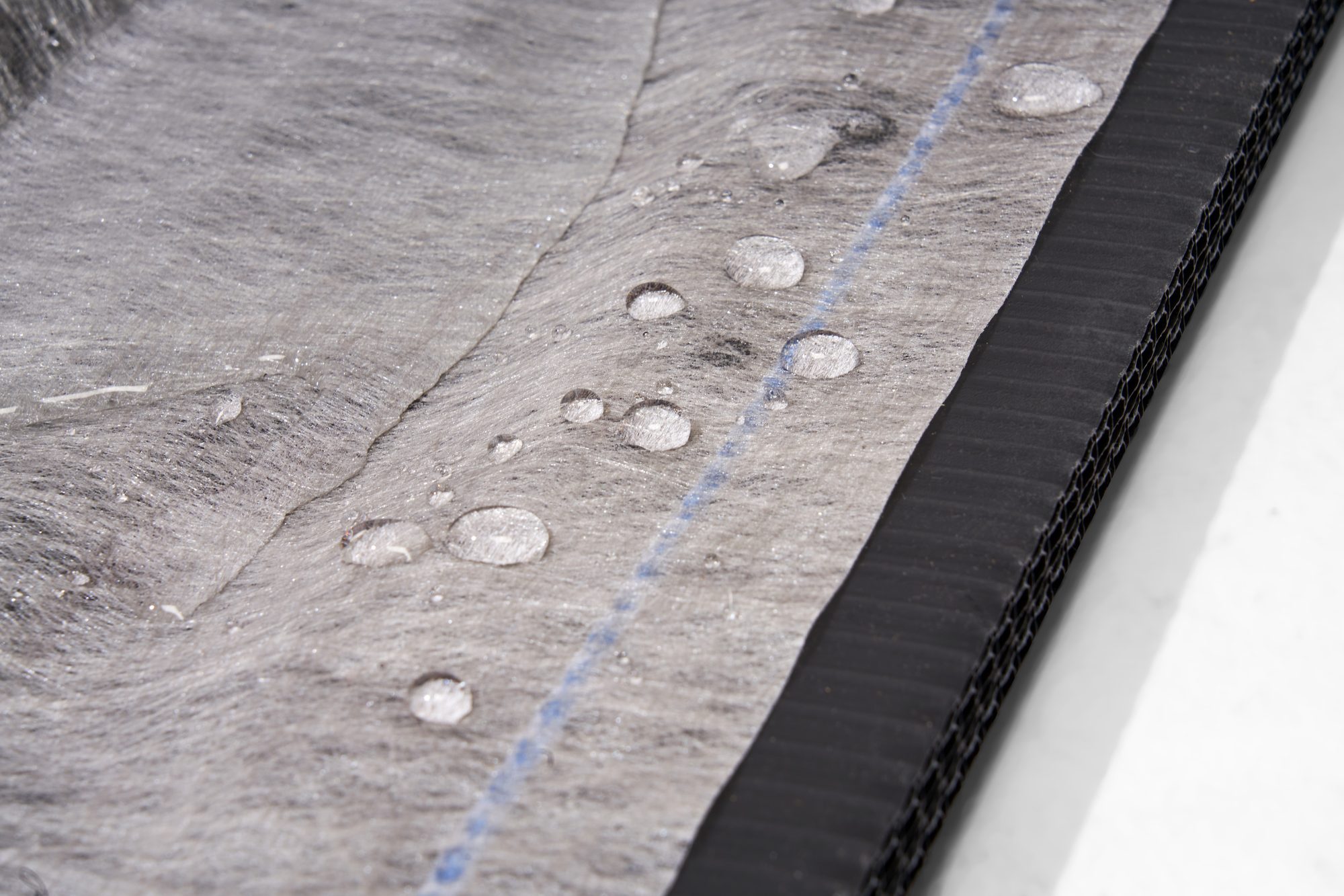 Roofing underlayment texture